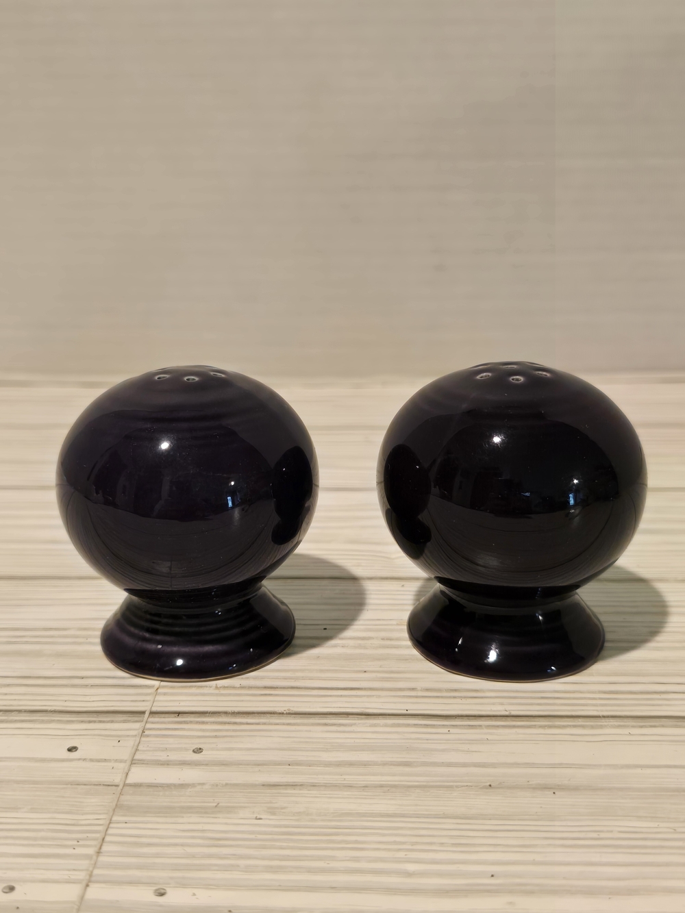 Fiestaware Door Knob Salt & Pepper Shakers Dark Purple 2 34"× 2.5" Art Deco
